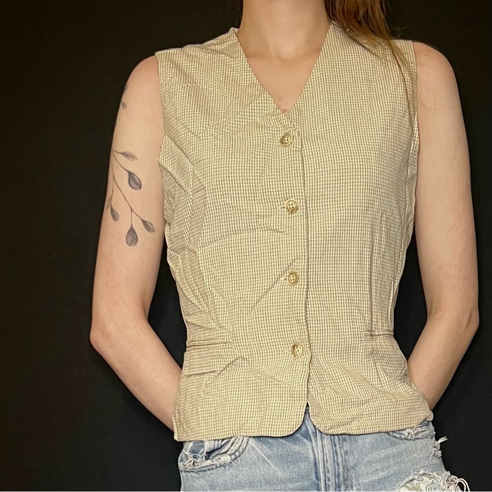 Club monaco gingham checked wheat beige soft academia waistcoat vest top
